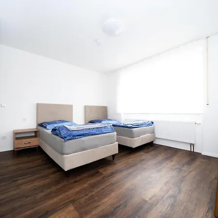 Am Bahnhof Nuertingen